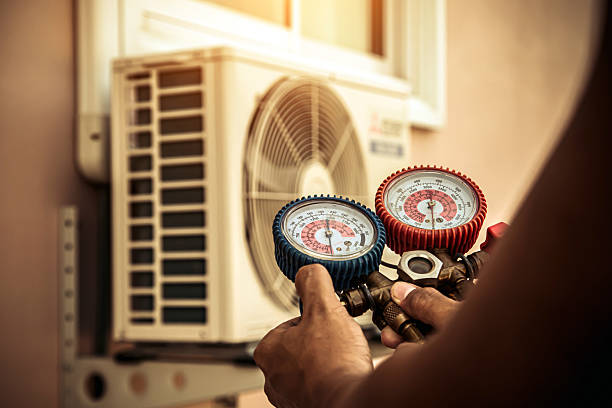 Professional Hvac Maintenance technician working in Yukon, OK